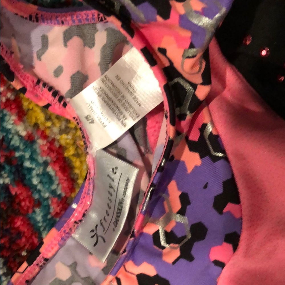 Two size 4/5 leotards - Picture 2 of 2